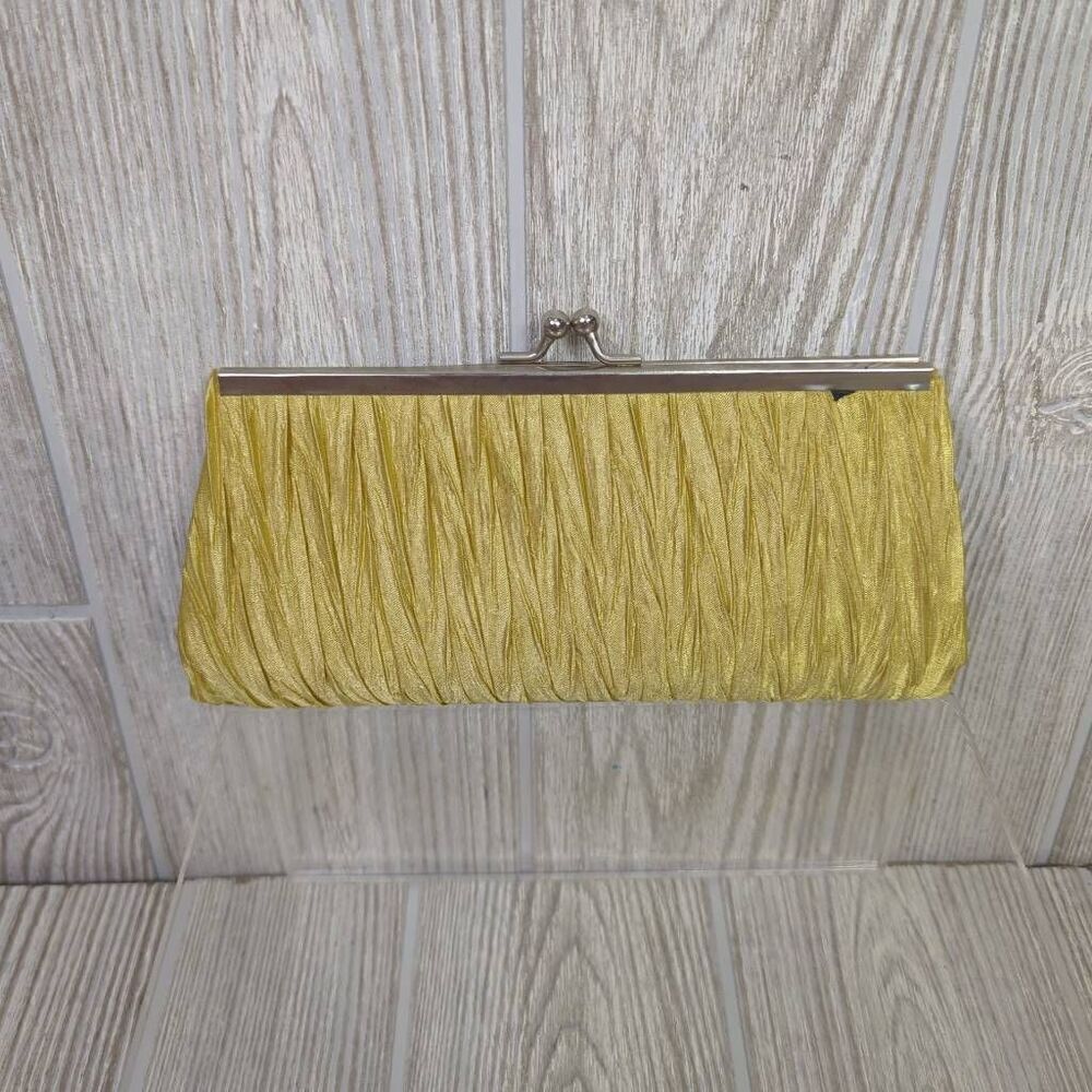 Womens Clutch Evening Purse Gold Pleated Style Toggle Closure Black Interior